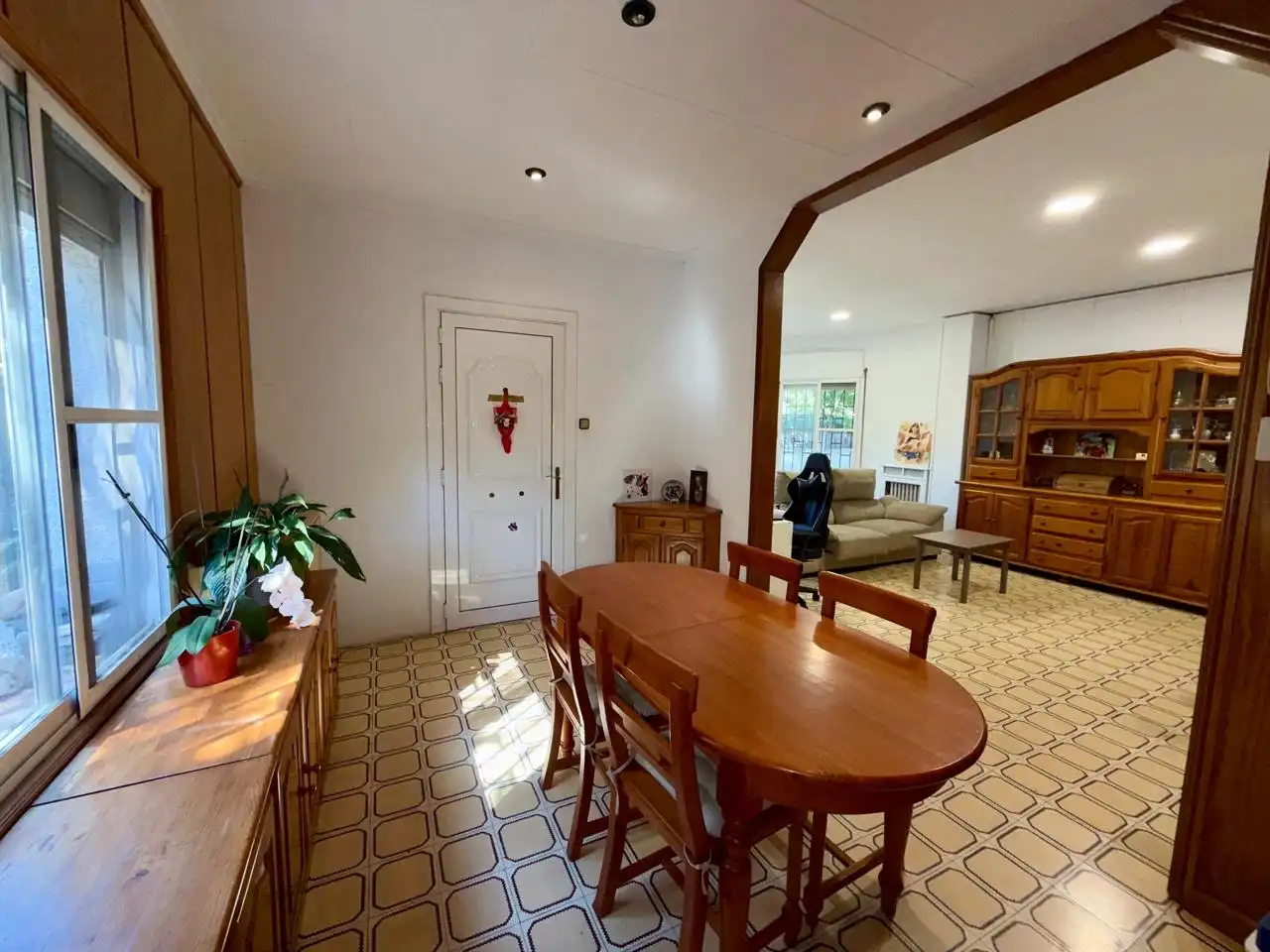 Dining room of Houses for sale in Montcada i Reixac  with Air Conditioner, Heating and Private garden