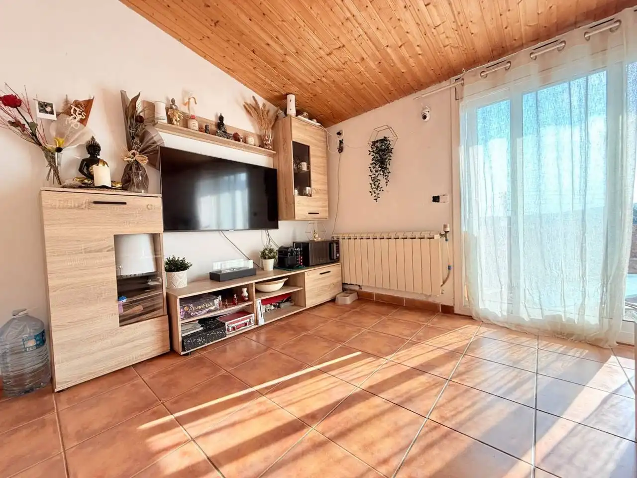 Sala de estar de Casa o chalet en venta en Riells i Viabrea con Aire acondicionado, Jardín privado y Terraza