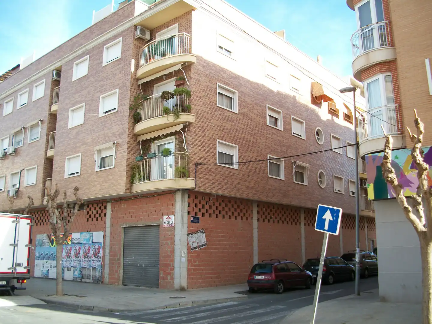 Gewerbefläche zur Miete in Avenida Fabián Escribano 59, imagen 2