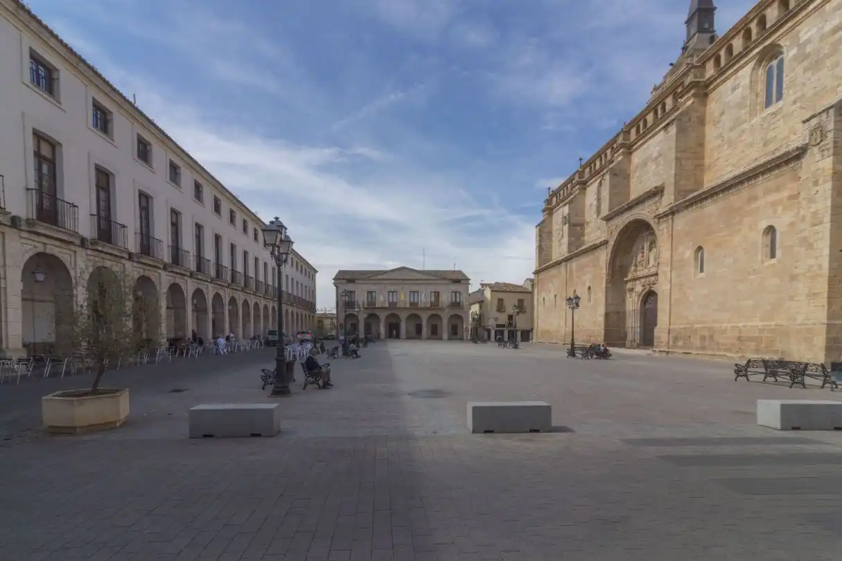 Exterior view of Commercial properties for sale in Yepes  with Air Conditioner