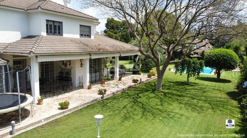 Foto 2 de Casa o xalet en venda a Avenida de Visley, Parque Avenida, Jerez de la Frontera
