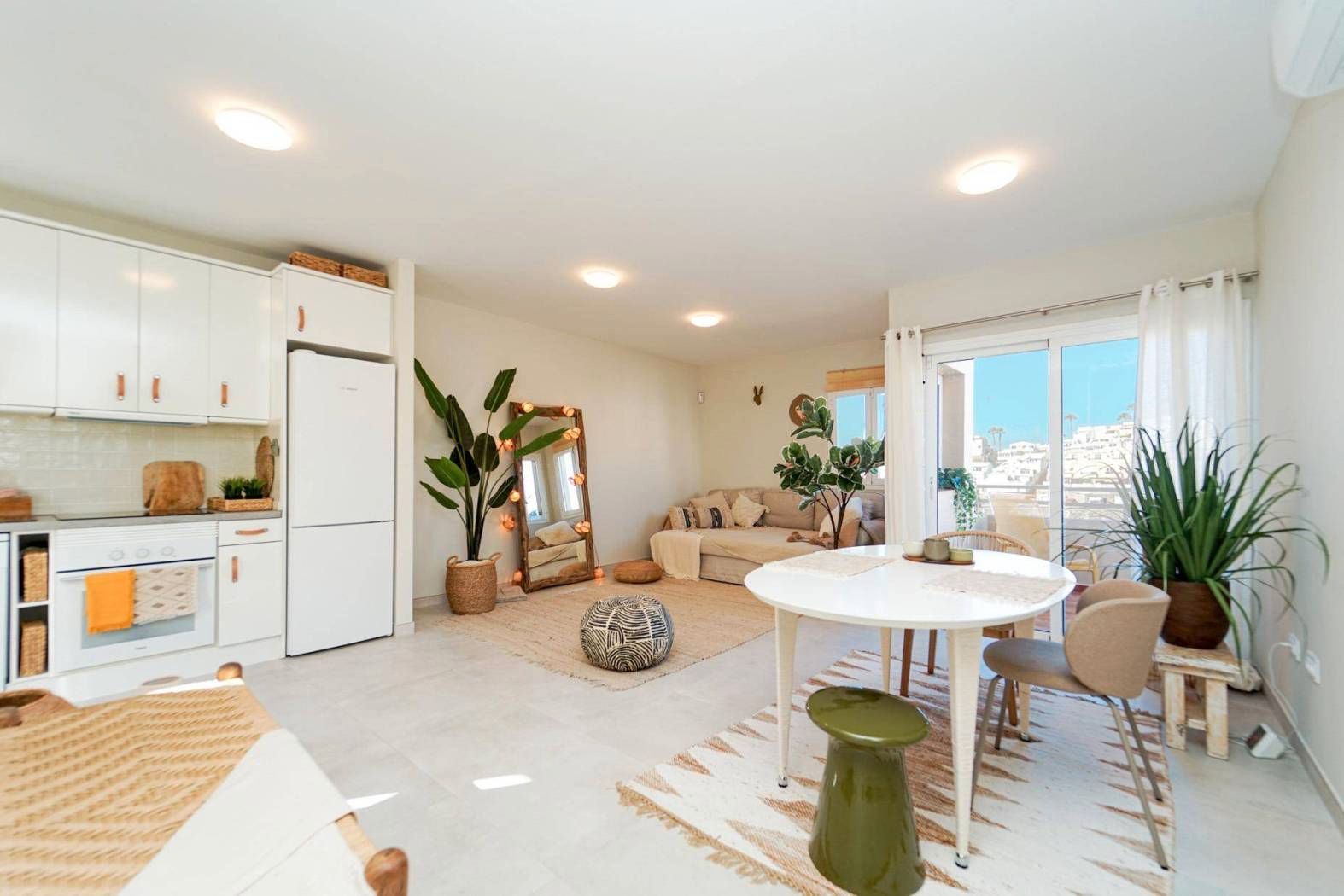 Living room of Flat to rent in Torremolinos  with Terrace