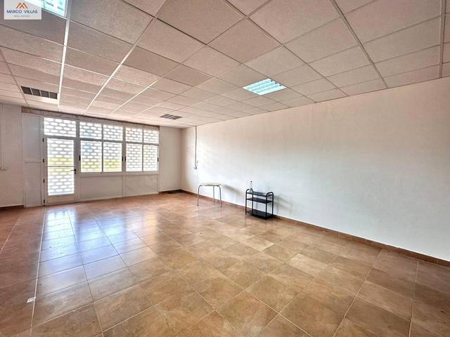Local comercial en Venta en Puerto Deportivo