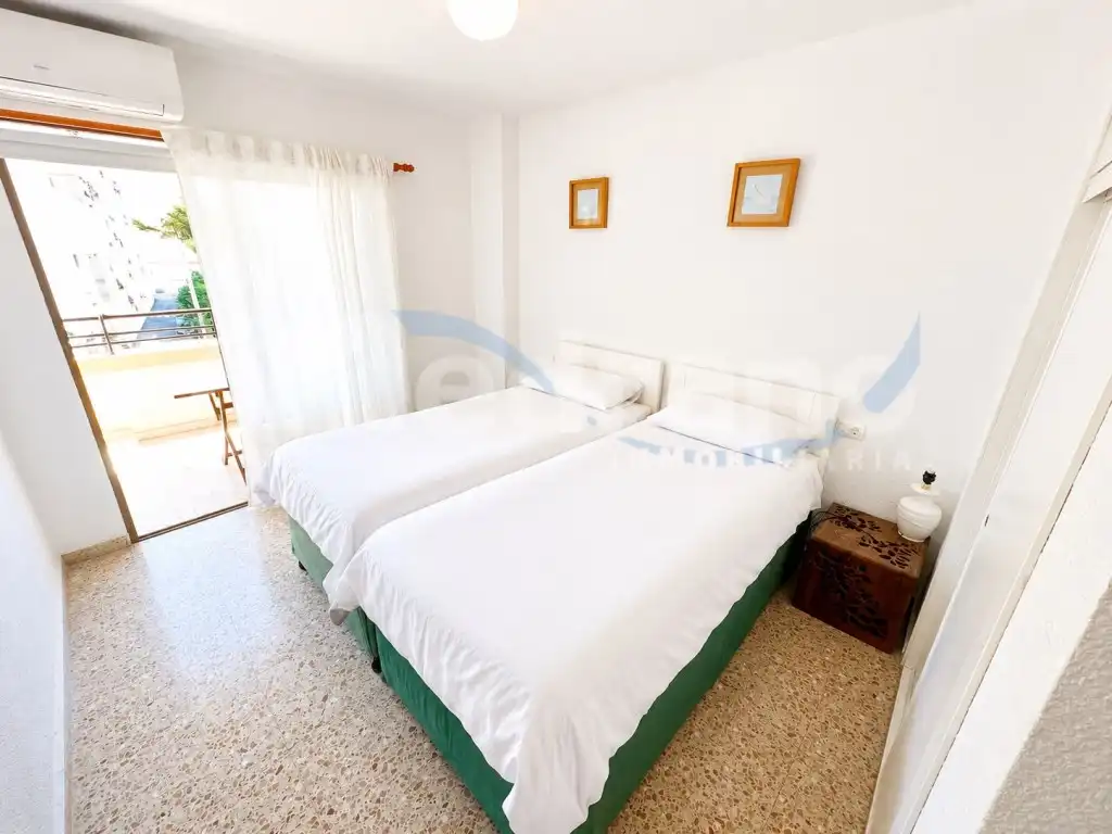 Apartment with pool for sale in Avenida Montecarlo, imagen 11