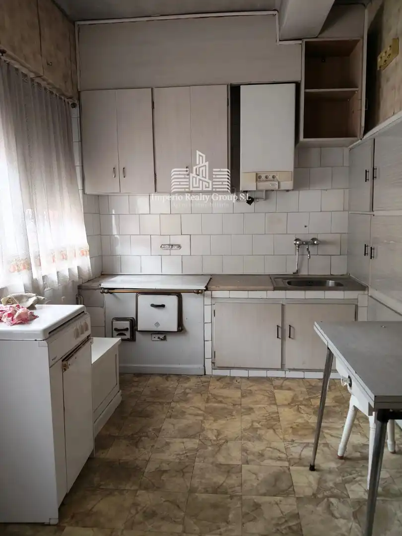 Cuina de Edifici en venda en Mieres (Asturias)