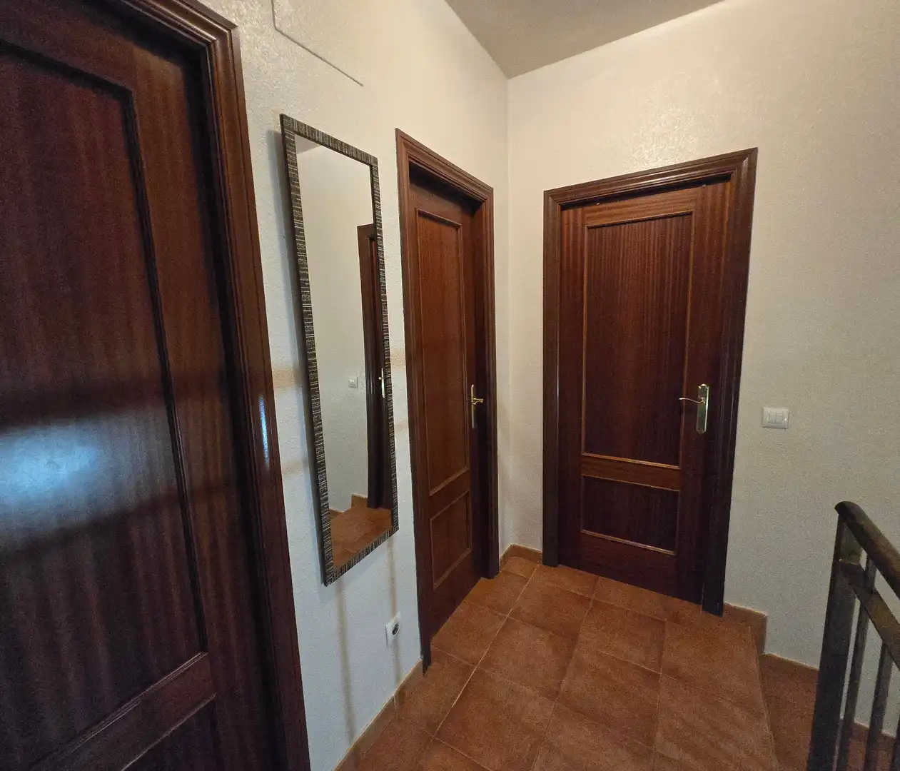 Casa adosada en venda en Dos Hermanas amb Terrassa