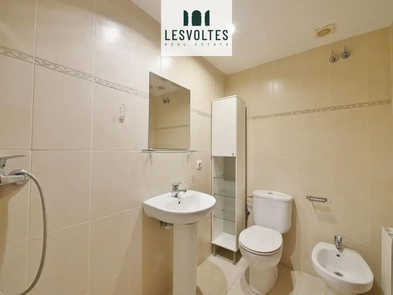 Baño de Piso en venta en Palafrugell con Aire acondicionado, Calefacción y Terraza