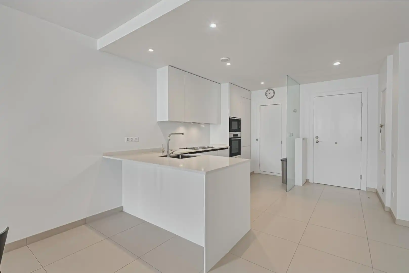 Apartament amb piscina en venda a 12 Avenida Manuel Mena Palma #3B, imagen 7