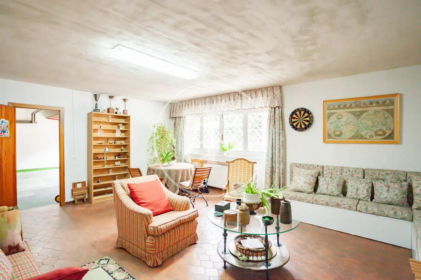 Living room of Houses for sale in Madrid  with Heating, Private garden and Terrace