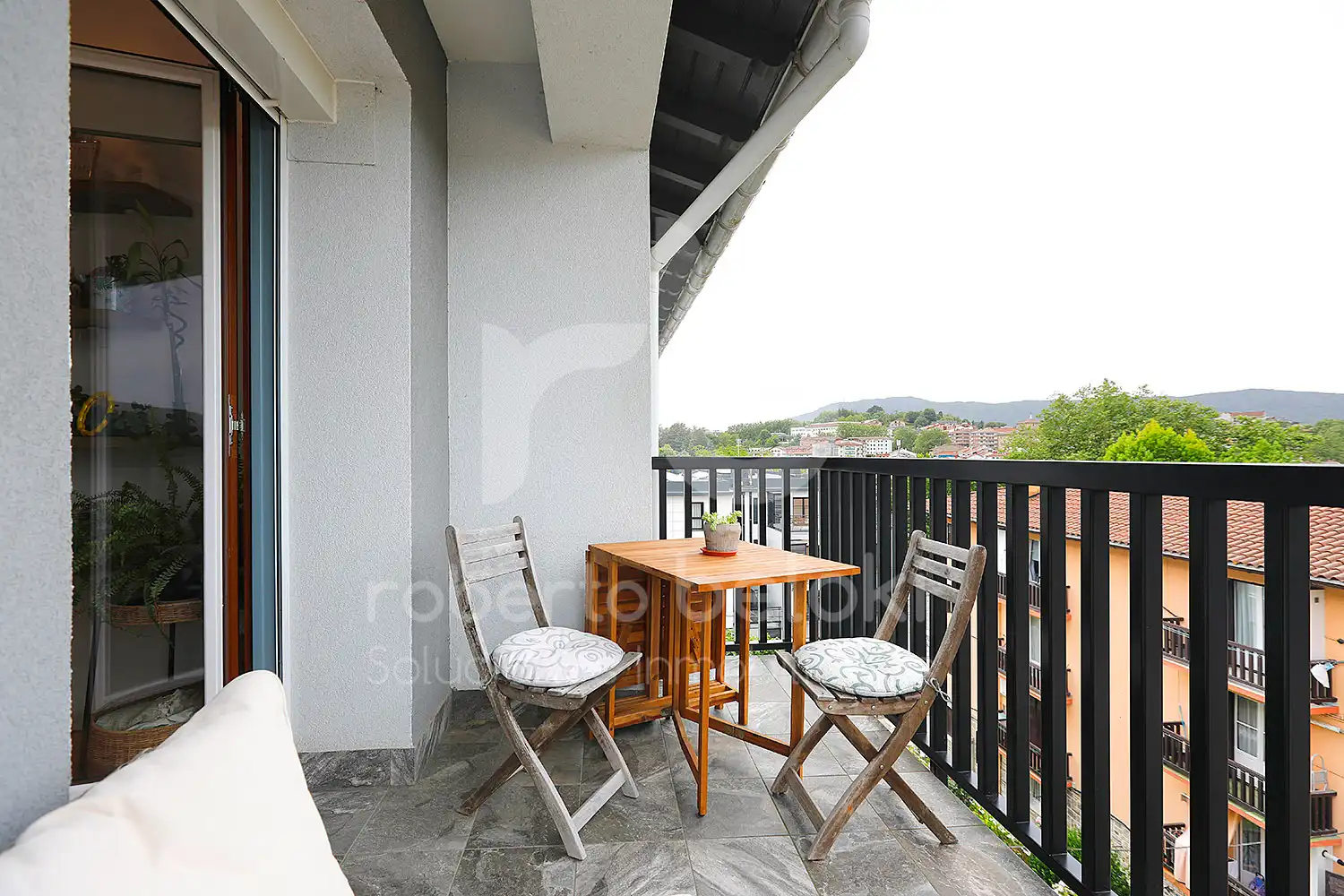 Balcony of Flat for sale in Irun   with Heating, Terrace and Balcony