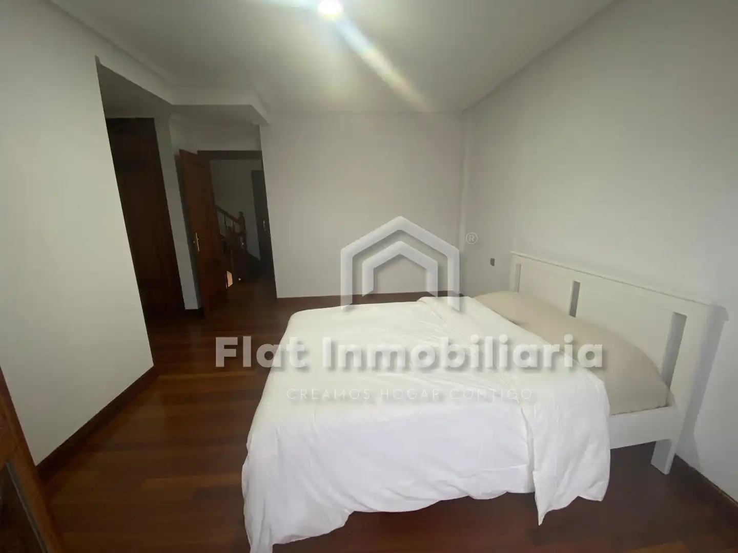 Bedroom of Houses for rent in Castro-Urdiales  with Heating, Private garden and Parquet flooring
