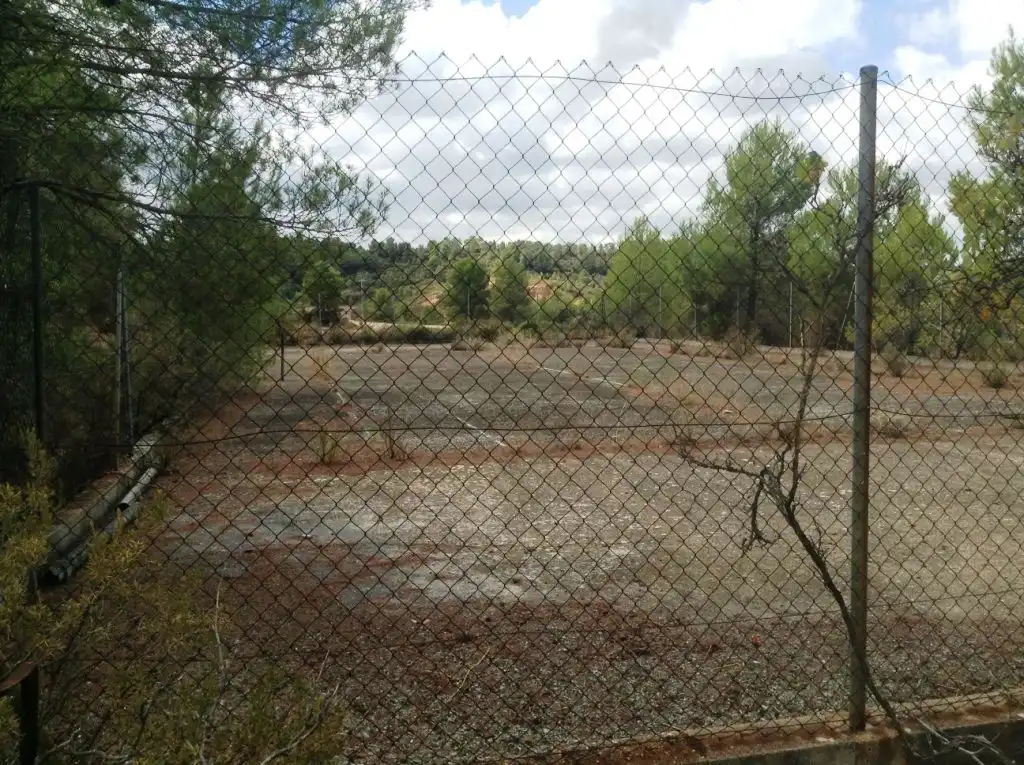 Finca rústica en venta en Calaceite con Jardín privado, Trastero y Piscina