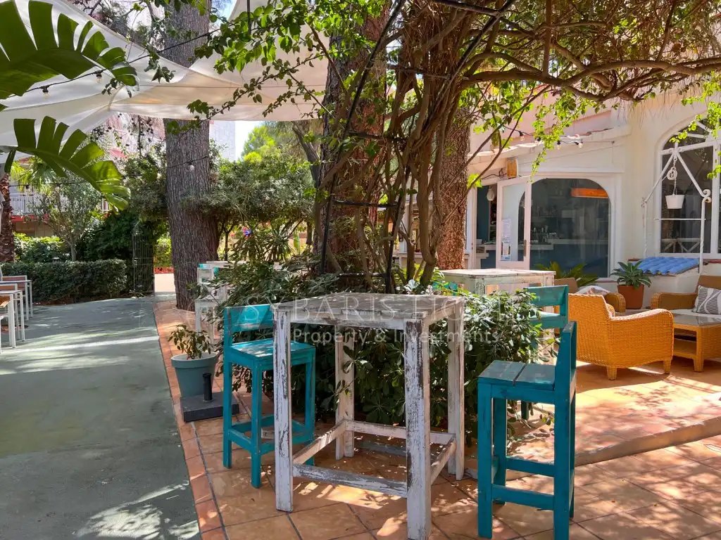 Terrasse von Einfamilien-Reihenhaus zum Verkauf in Dénia mit Klimaanlage und Gemeinschaftspool