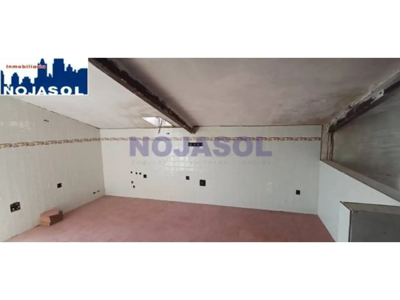 Houses for sale in Noja  with Private garden and Terrace