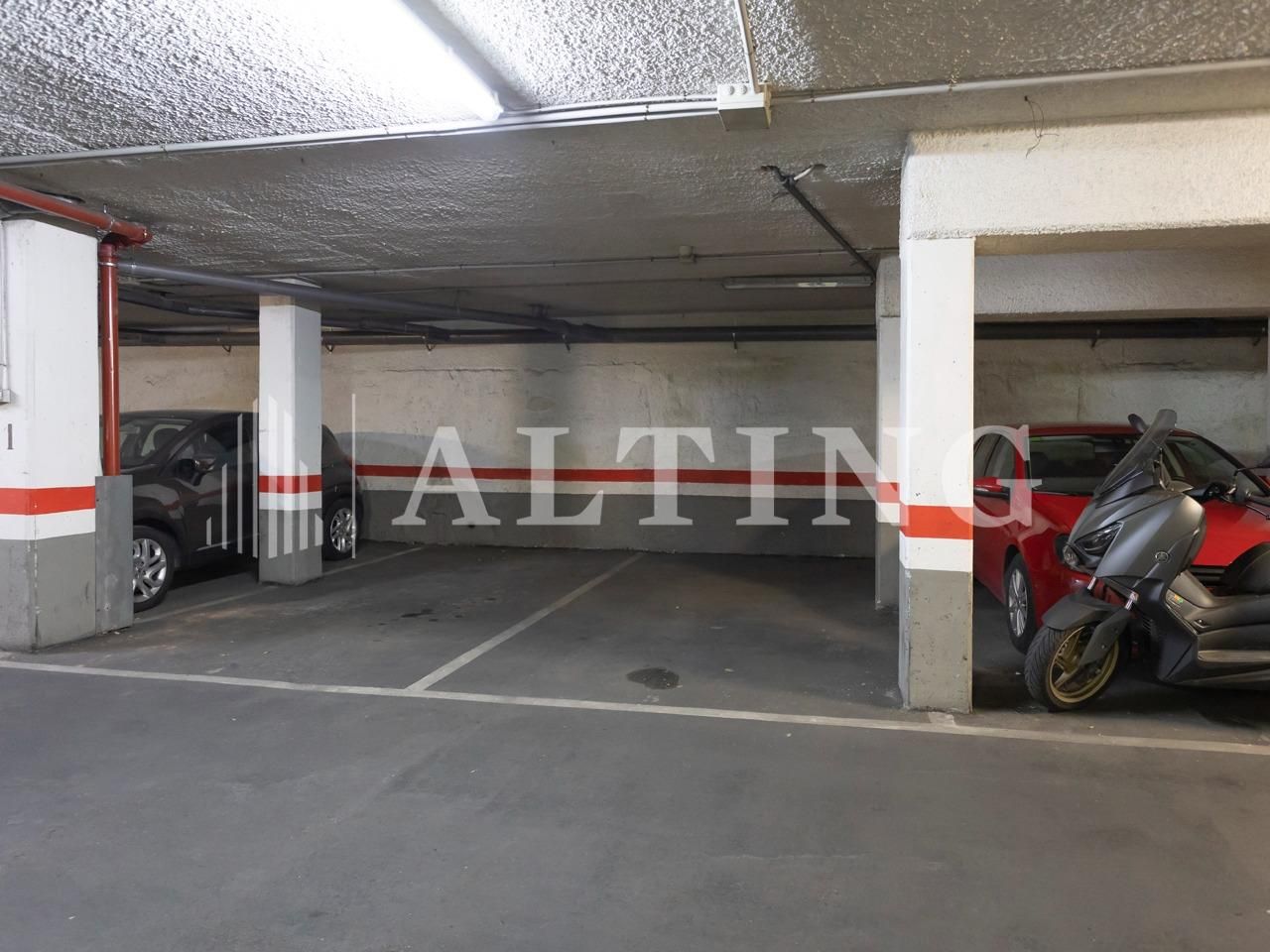 Aparcament de Garatge en venda en  Barcelona Capital