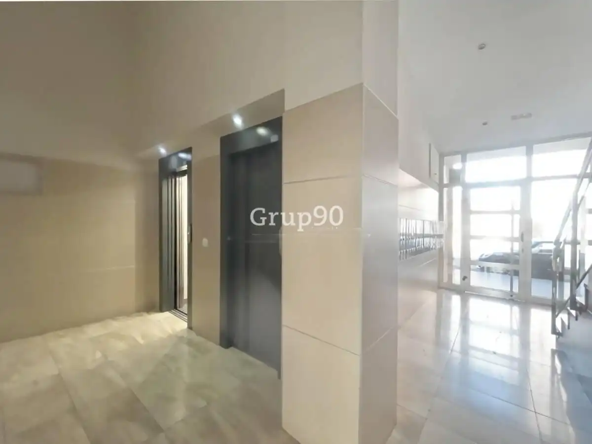Piso en venta en Lleida con Calefacción, Parquet y Balcón