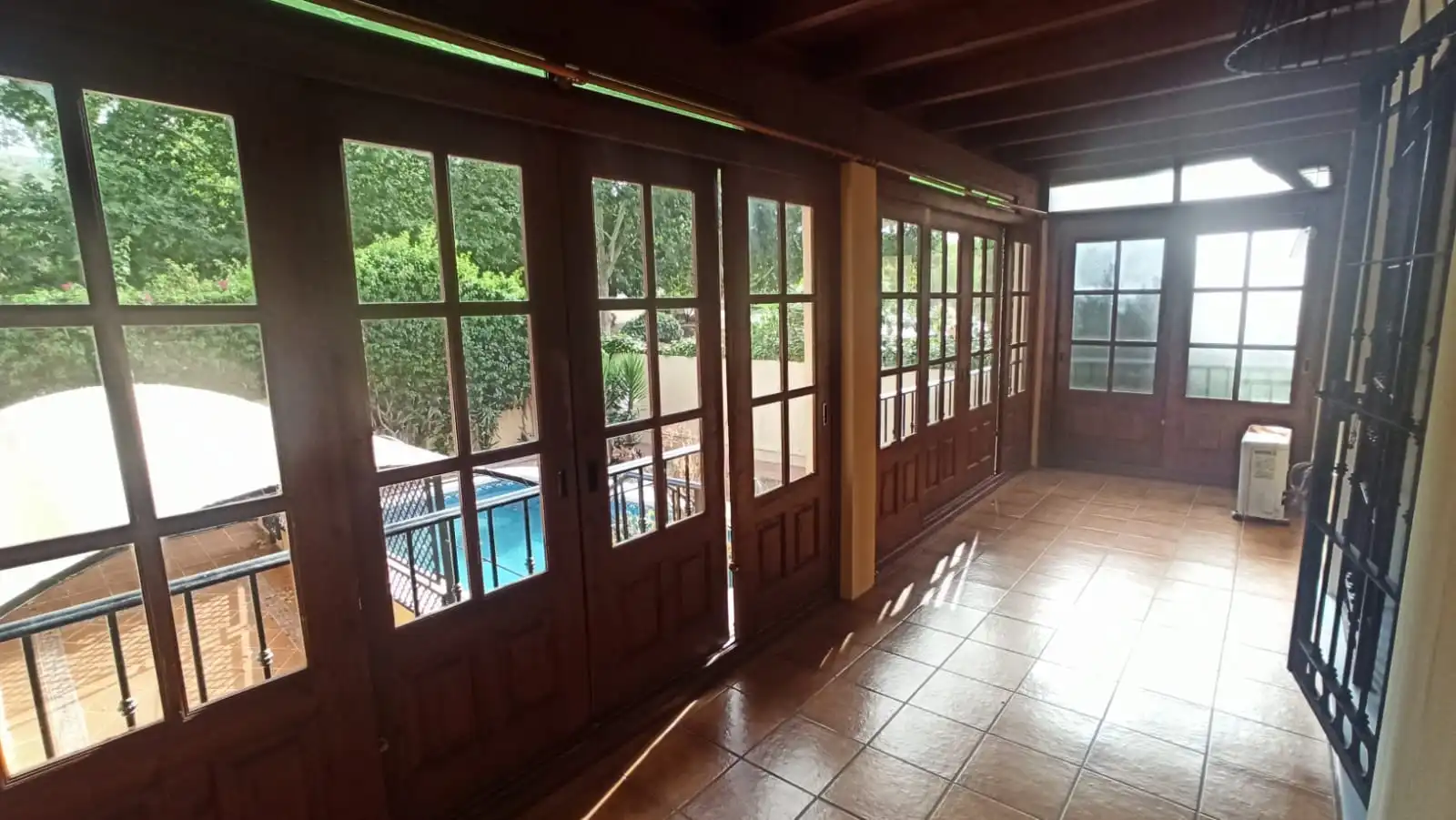 Detached homes for rent in Capellanía - Retamar
