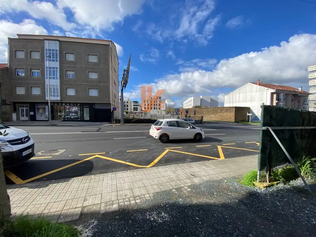 Vista exterior de Residencial en venta en Santiago de Compostela 