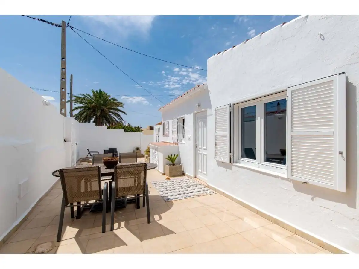 Vista exterior de Casa o xalet en venda en Alaior amb Jardí privat, Terrassa i Piscina