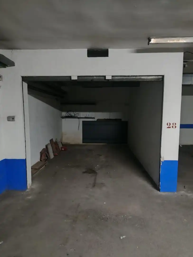 Piso en venta en Ciudad Real con Calefacción, Terraza y Amueblado