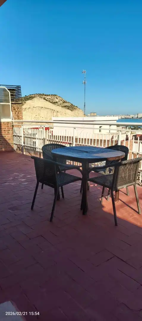 Terrassa de Pis de lloguer en Alicante / Alacant amb Aire condicionat, Terrassa i Moblat