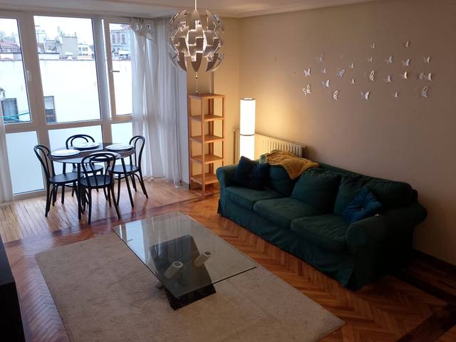 Piso en Alquiler en Calle Cimadevilla, 17 en Casco Histórico