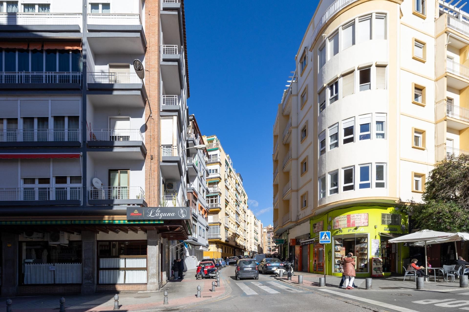 Exterior view of Flat to rent in  Granada Capital  with Heating and Balcony