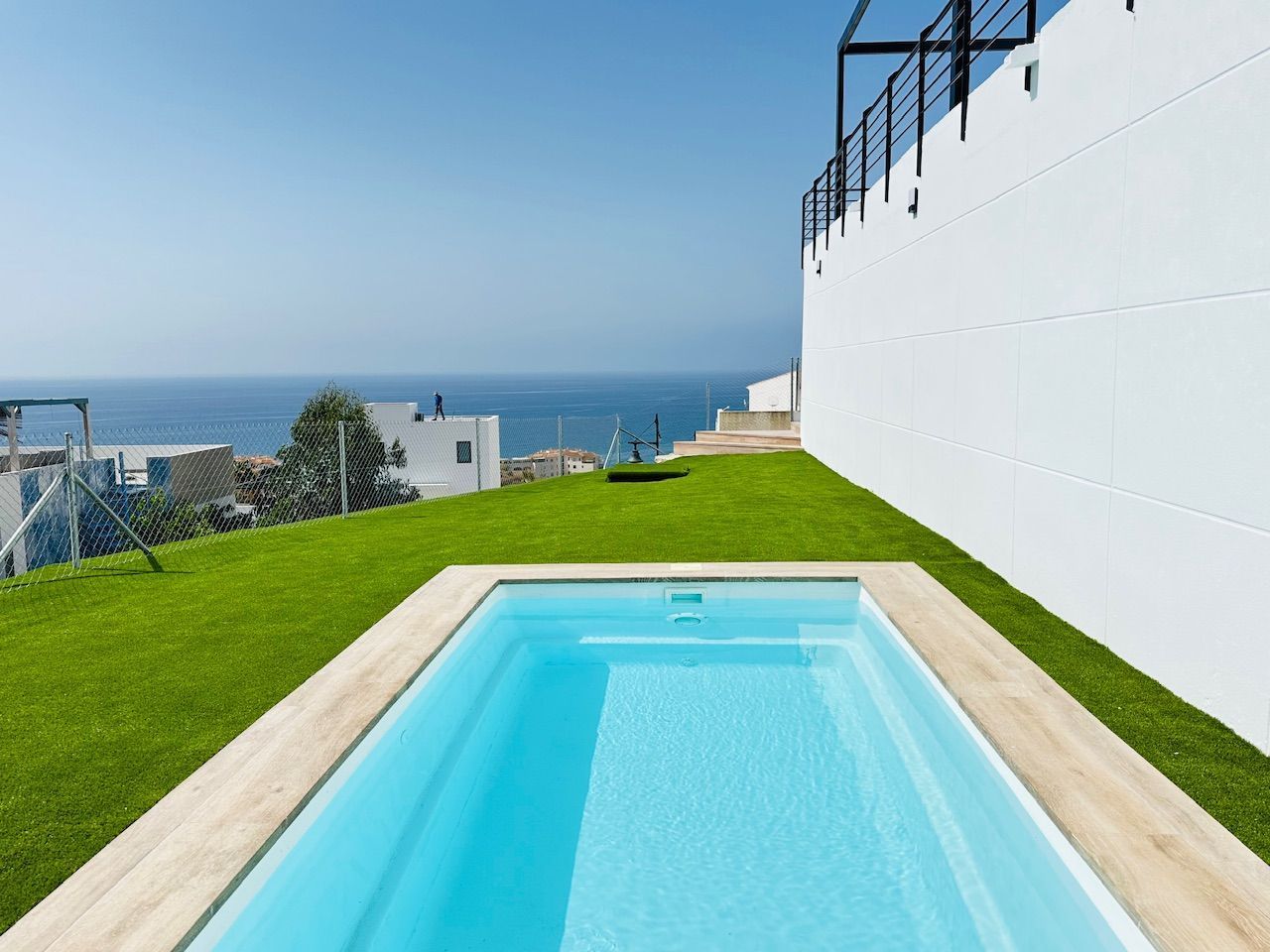 Piscina de Casa o chalet en venta en Torrox con Aire acondicionado, Jardín privado y Trastero
