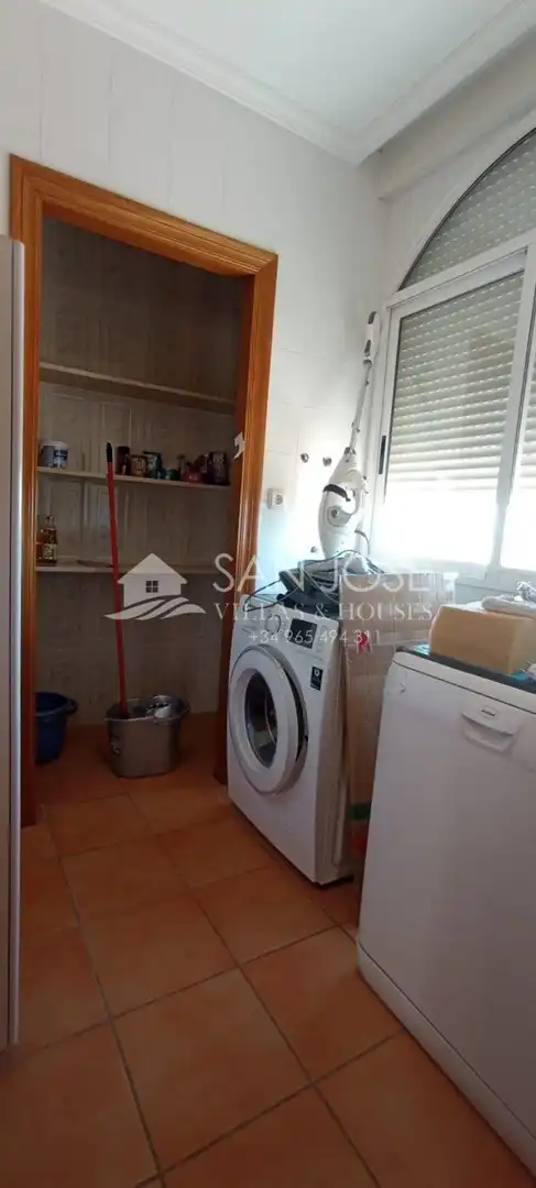 Cocina de Casa o chalet en venta en Crevillent con Aire acondicionado, Calefacción y Jardín privado