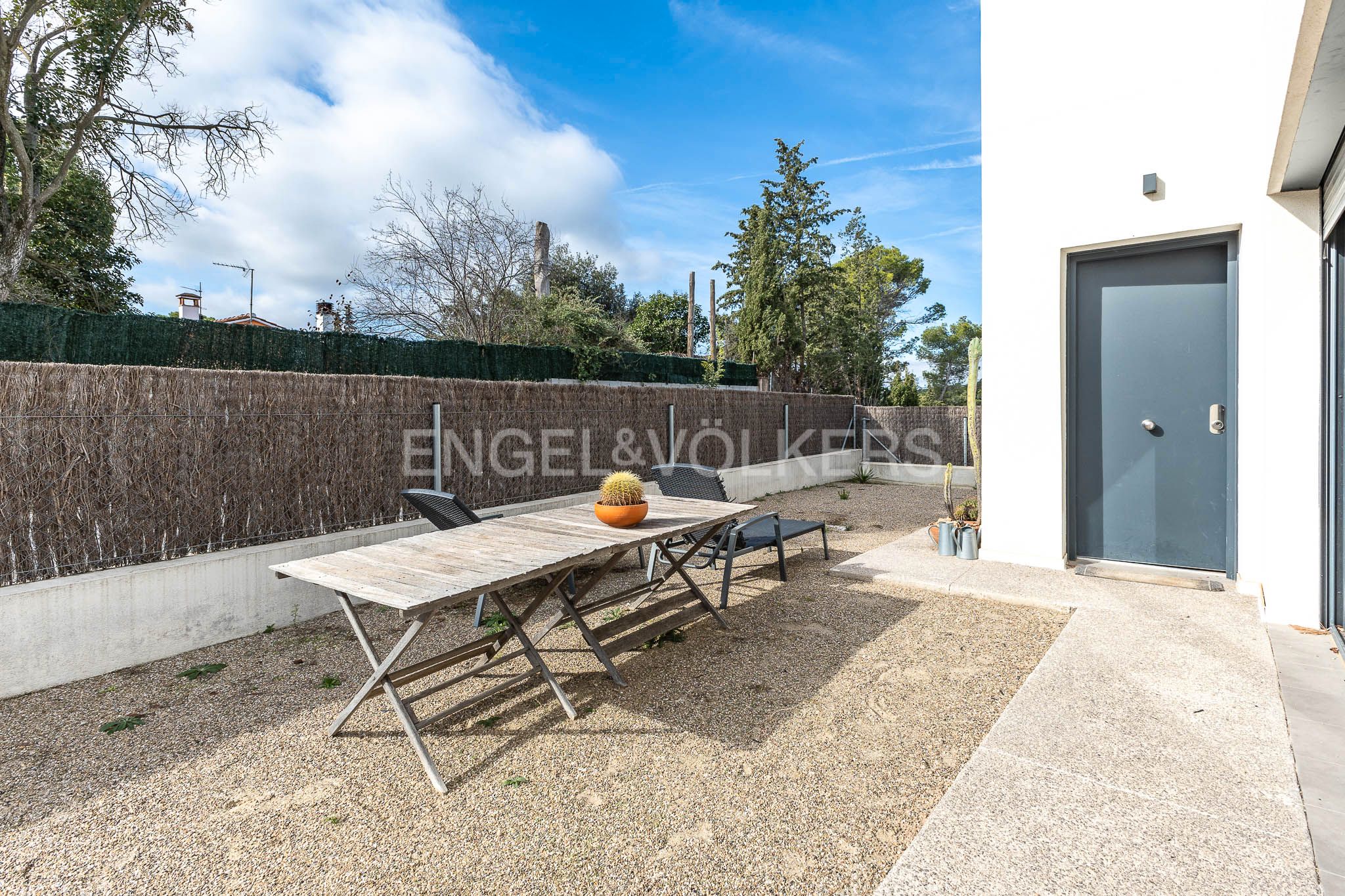 Terraza de Casa adosada en venta en Terrassa con Calefacción y Jardín privado