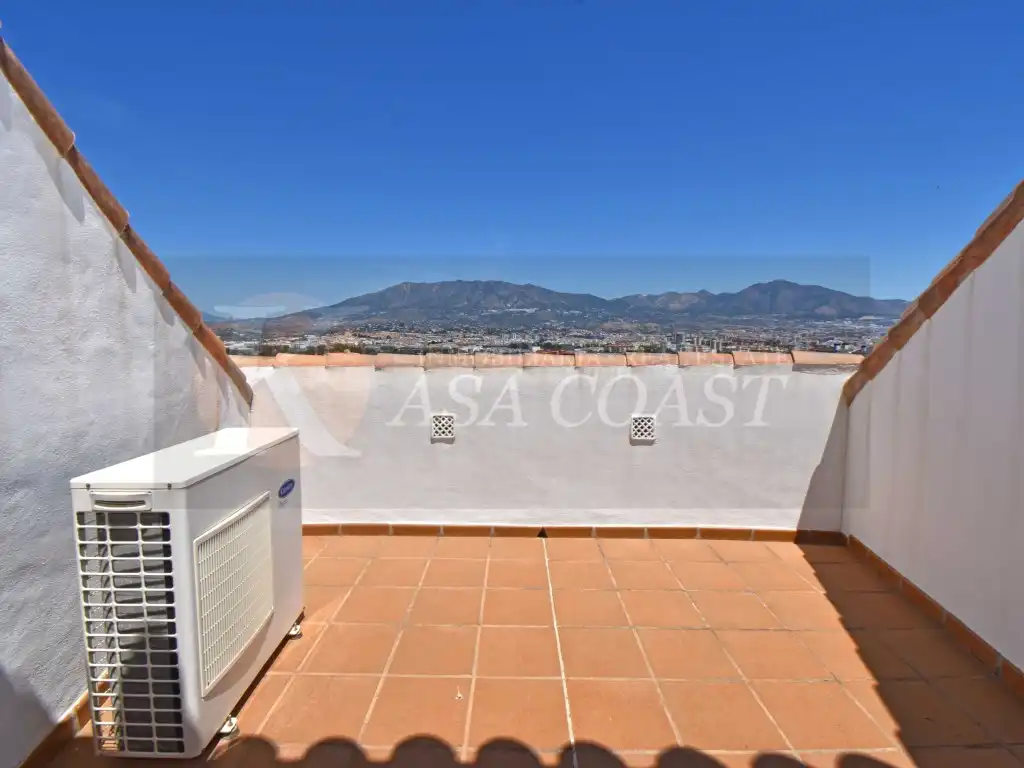 Terrace of Attic for sale in Fuengirola  with Air Conditioner, Private garden and Terrace