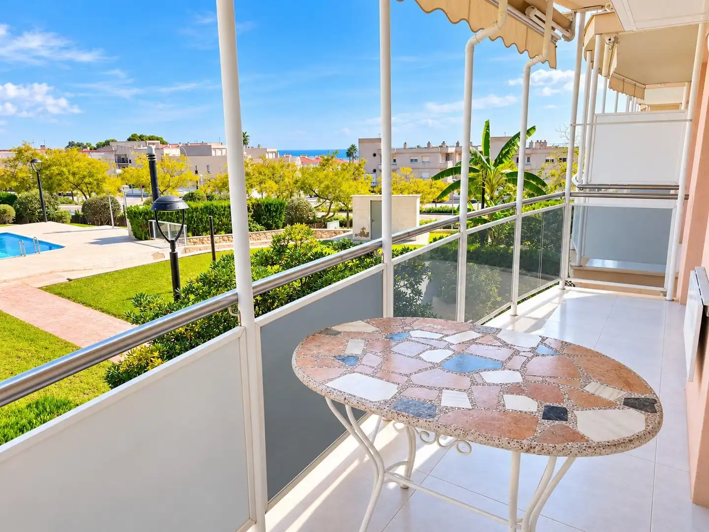 Terrasse von Wohnung zum Verkauf in La Ràpita mit Klimaanlage, Terrasse und Alarm