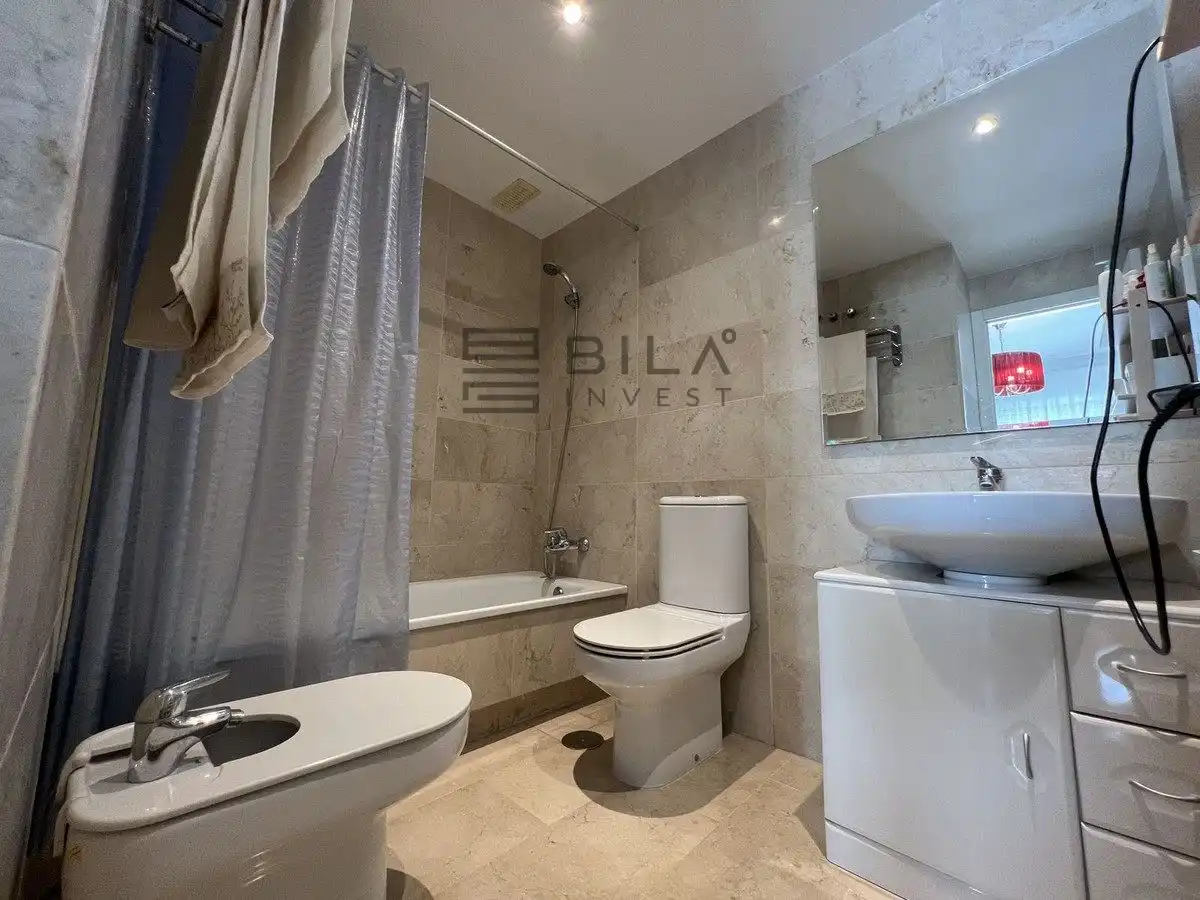 Bathroom of Flat for sale in Mijas  with Air Conditioner, Terrace and Storage room