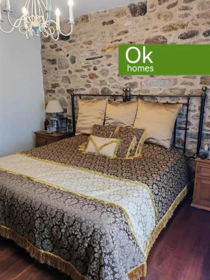 Schlafzimmer von Country house zum Verkauf in Sobrado (A Coruña) mit Heizung, Privatgarten und Parkett