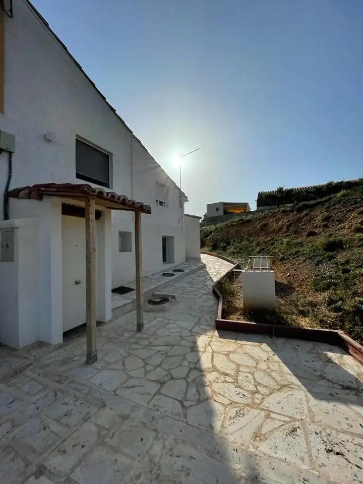 Vista exterior de Casa o chalet en venta en Villastar con Calefacción, Jardín privado y Terraza