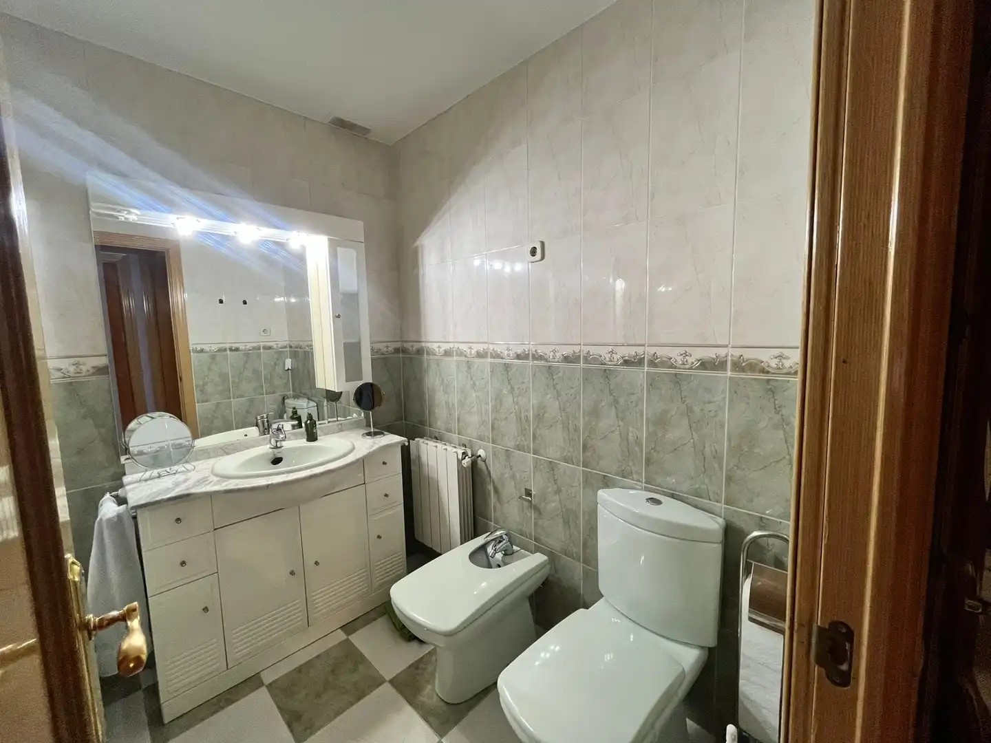Bathroom of Flat for sale in Fuenlabrada  with Heating, Terrace and Storage room