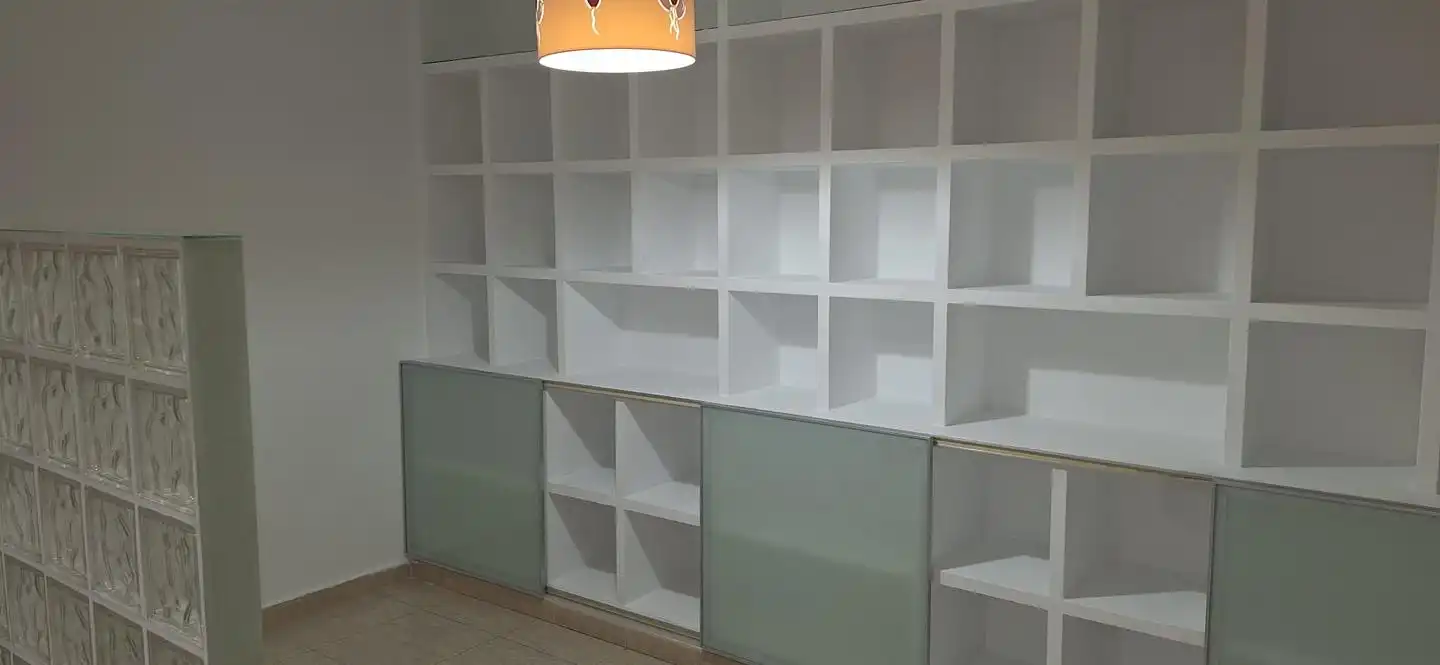 Dormitori de Pis en venda en Melilla