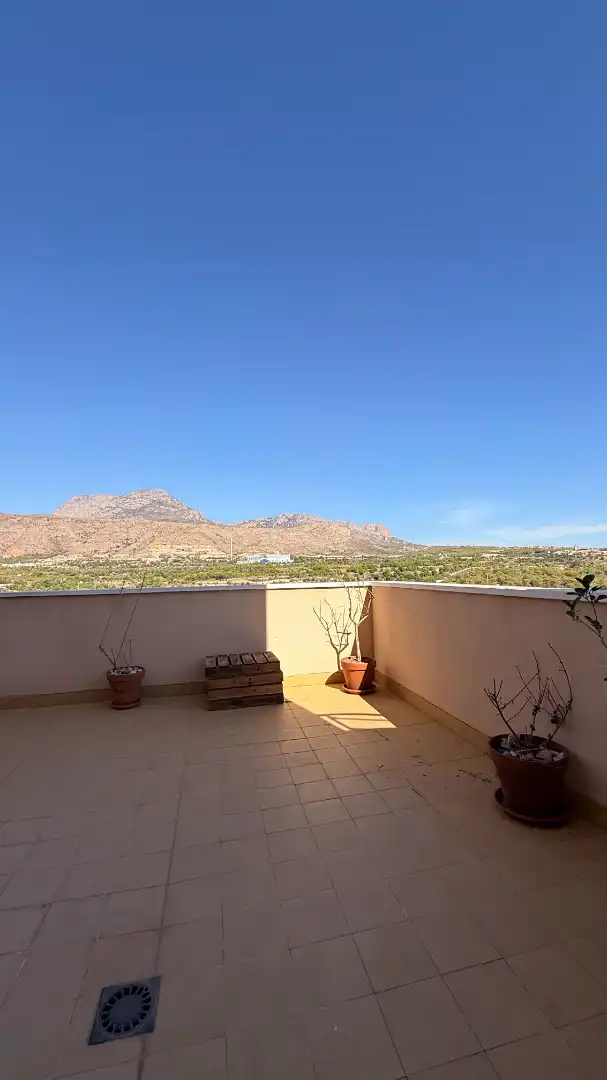 Apartment with pool to rent in Calle Presidente Adolfo Suárez 5A, imagen 7