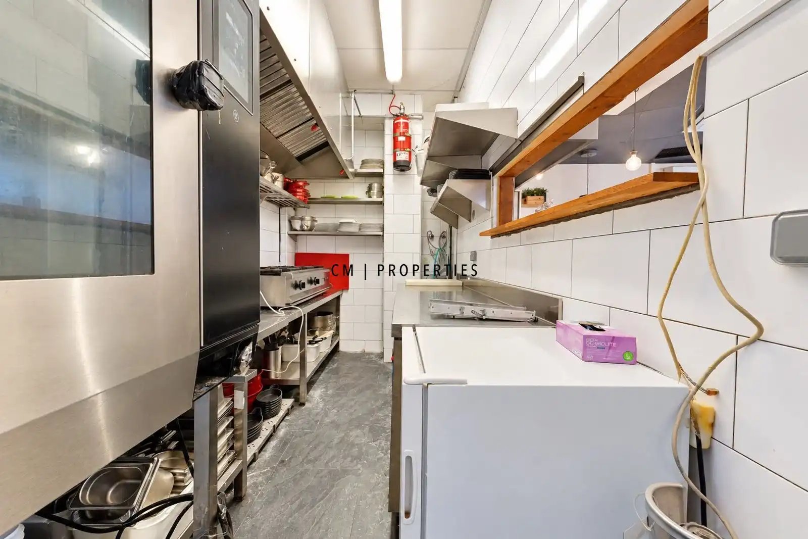 Kitchen of Commercial properties for rent in L'Eixample