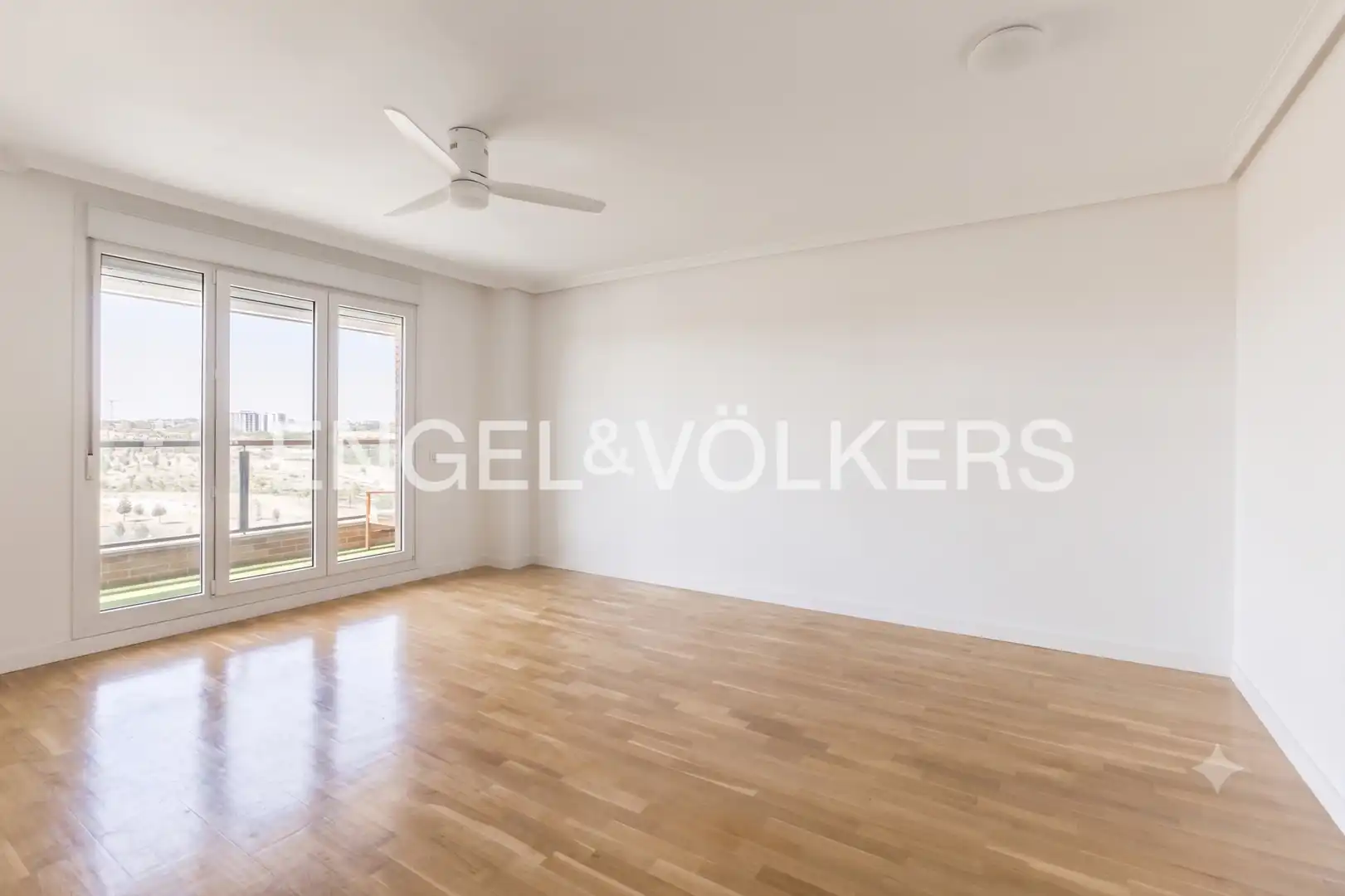 Sala de estar de Piso en venta en Madrid con Aire acondicionado, Calefacción y Parquet