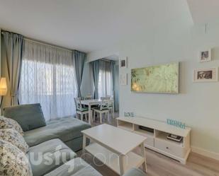 Living room of Flat to rent in Barberà del Vallès  with Air Conditioner, Heating and Parquet flooring