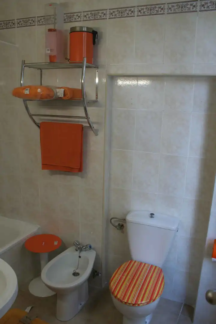Bany de Estudi de lloguer en Granada amb Calefacció, Moblat i Rentadora