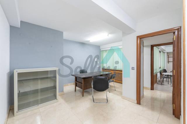 Oficina en Alquiler en Campoamor en Salesas - Foncalada - Campoamor