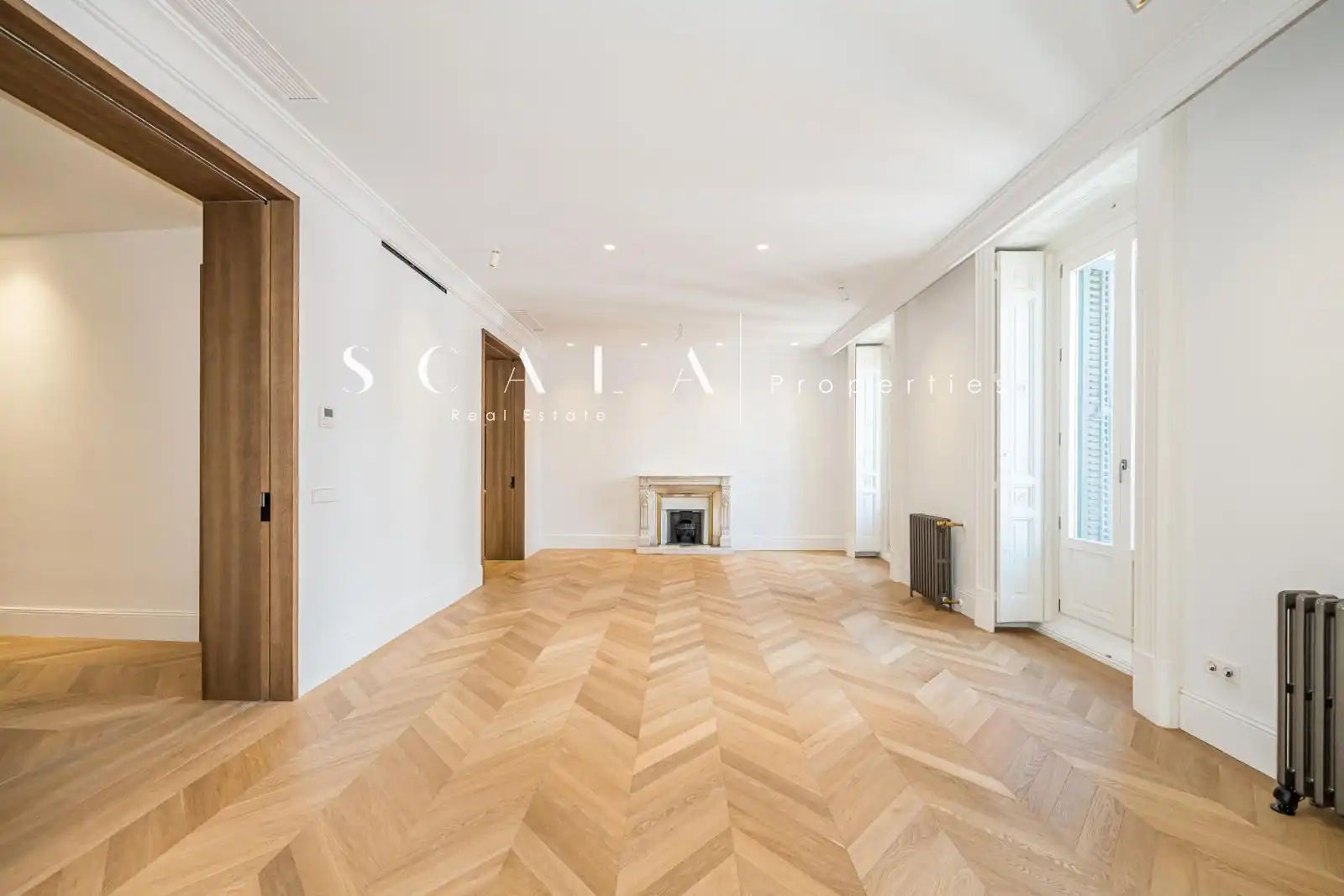 Piso con terraza en venta en Valverde