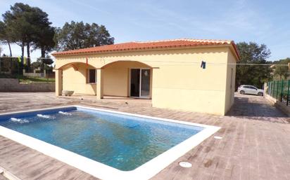 Piscina de Casa o xalet en venda en Llagostera amb Calefacció, Jardí privat i Piscina