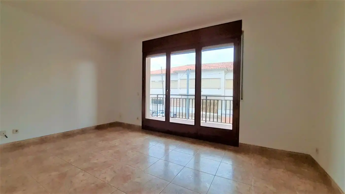 Wohnzimmer von Einfamilien-Reihenhaus zum Verkauf in Moià mit Heizung, Terrasse und Abstellraum