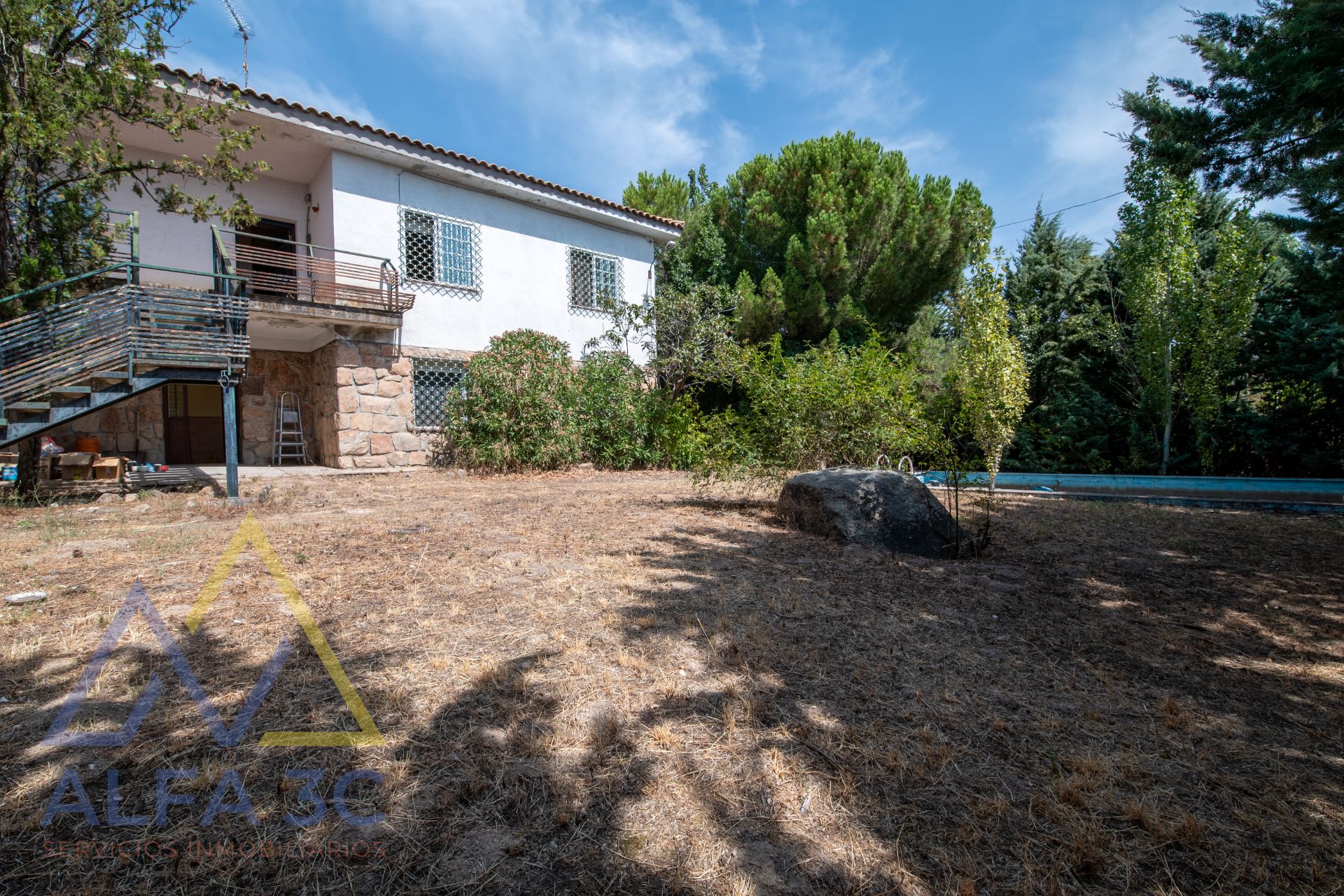Jardí de Casa o xalet en venda en Navalafuente amb Jardí privat, Terrassa i Piscina
