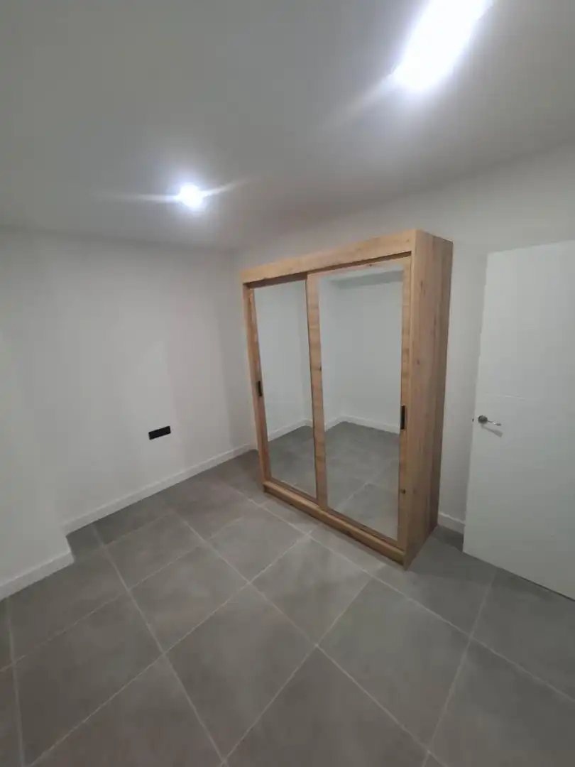 Schlafzimmer von Erdgeschoss zur Miete in La Llagosta, Barcelona