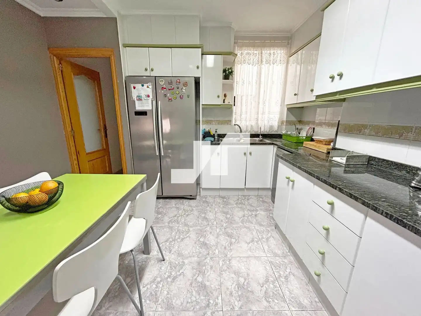 Cuina de Casa o xalet en venda en Almazora / Almassora amb Terrassa