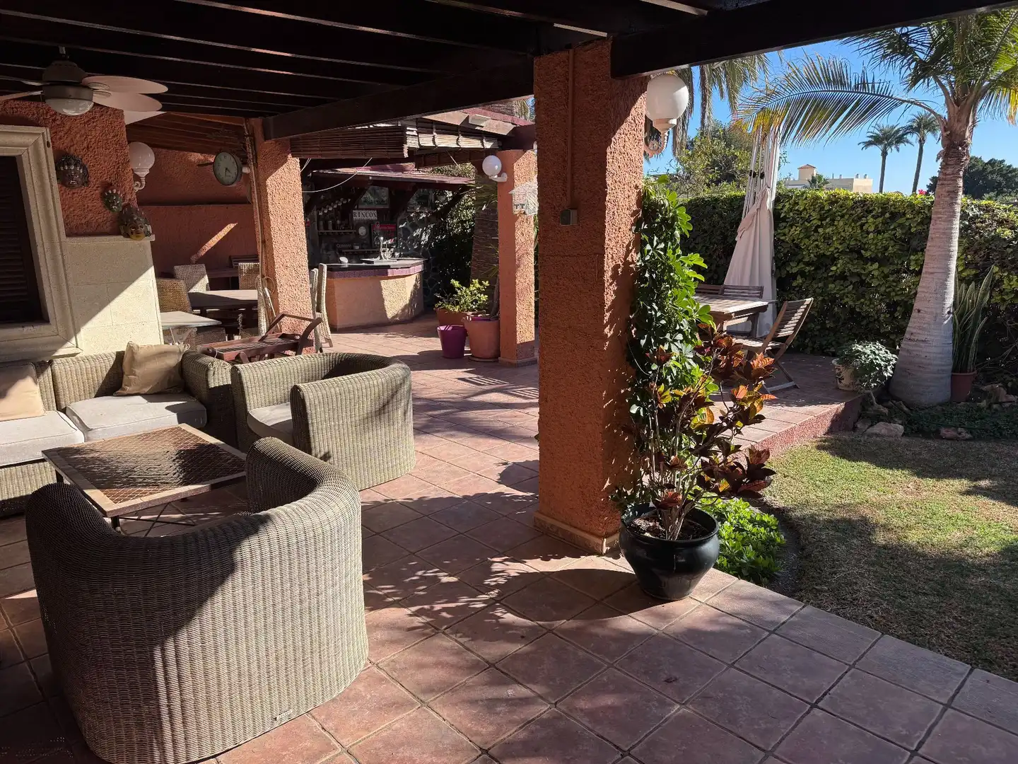 Terrace of Houses for sale in Roquetas de Mar  with Air Conditioner, Storage room and Swimming Pool